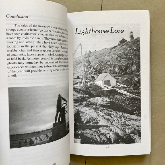2 Signed Lighthouse Lore Coastal Hauntings William O. Thomson New England Ocean - Picture 3 of 15